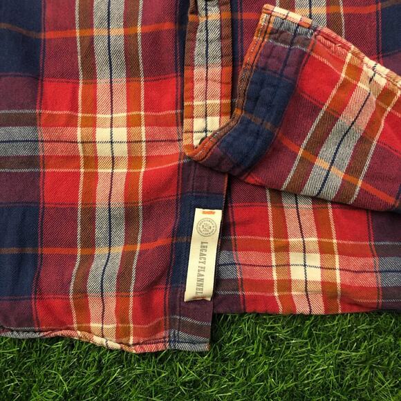 Men’s St. John’s Bay Blue/Red Plaid Button Down - Picture 5 of 6